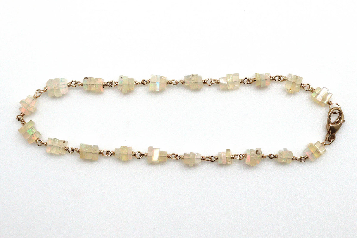 Bracelet - 14k gold, Opal