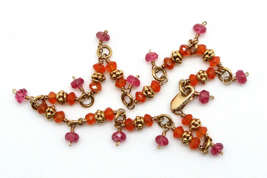 Bracelet - 18k gold, Pink Sapphire, Carnelian