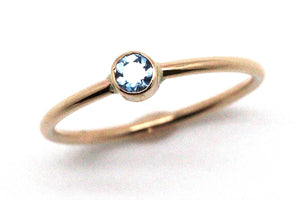 Rings - 14k gold, Montana Blue Sapphire