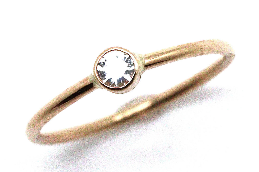 Rings - 14k gold, White Sapphire